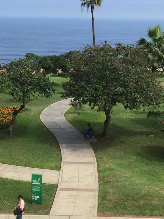 Miraflores Frente Al Mar Lima Exterior foto